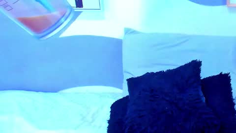 Snapshot of violeta_1404 chatting on 5, 12, 2025 violeta_1404 online show from 5, 12, 2025