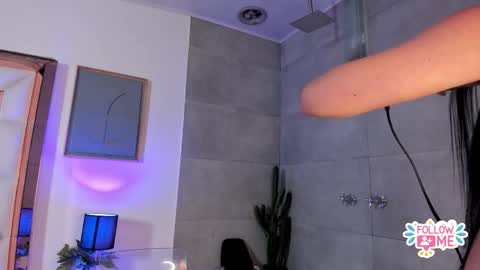 Violeta  online show from 22, 11, 2025