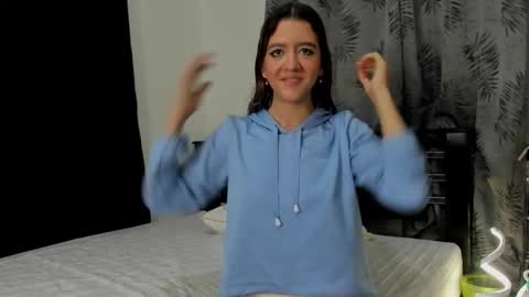 violeta_gracee online show from 3, 3, 2026