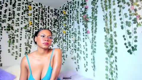 Violeta online show from 3, 2, 2025