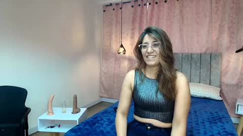 VIOLETA online show from 11, 12, 2024