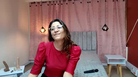 VIOLETA online show from 16, 1, 2025