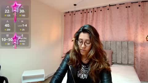 VIOLETA online show from 25, 2, 2025