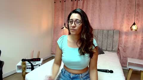 VIOLETA online show from 7, 3, 2025