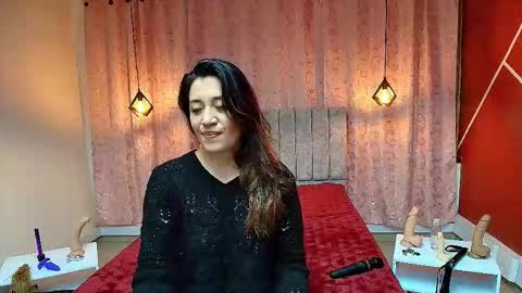 VIOLETA online show from 3, 10, 2025