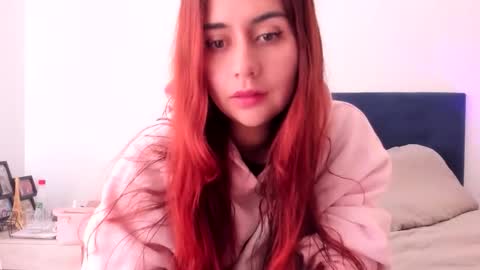 Sara Torres  online show from 5, 10, 2025