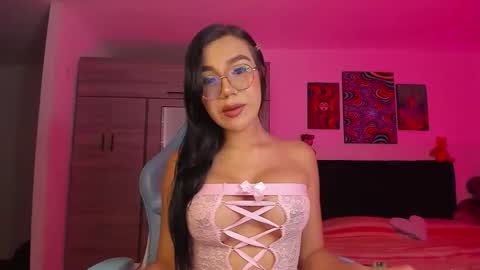 Violet online show from 6, 1, 2026