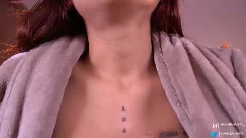 Snapshot of violeth___ chatting on 7, 11, 2025 violeth___ online show from 7, 11, 2025