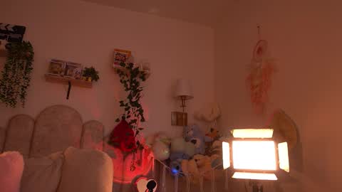 violeth___ online show from 4, 2, 2026