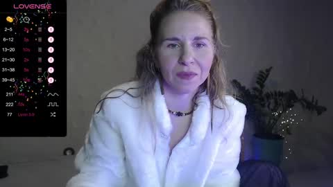 Violet  next stream December 6 online show from 1, 2, 2025