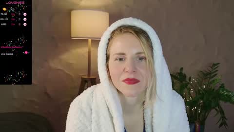 Violet  next stream December 6 online show from 9, 3, 2025