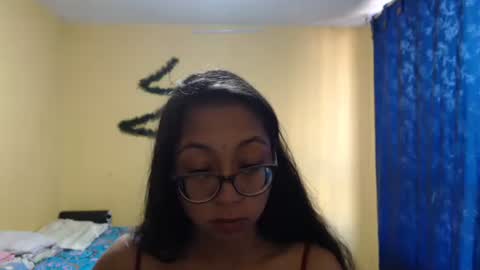 Snapshot of violetsexhot999 chatting on 14, 12, 2024 Violet777 online show from 14, 12, 2024