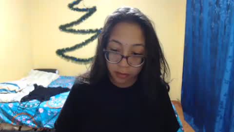 Snapshot of violetsexhot999 chatting on 31, 12, 2024 Violet777 online show from 31, 12, 2024