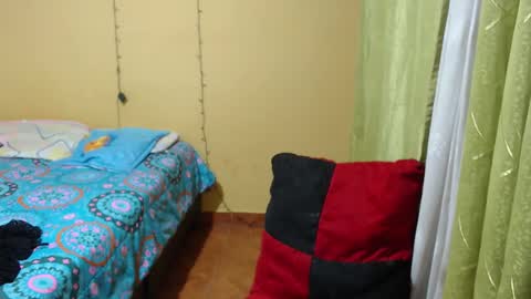 Snapshot of violetsexhot999 chatting on 2, 3, 2025 Violet777 online show from 2, 3, 2025