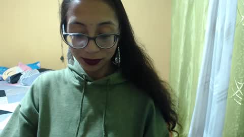 Snapshot of violetsexhot999 chatting on 8, 3, 2025 Violet777 online show from 8, 3, 2025