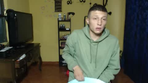 Snapshot of violetsexhot999 chatting on 11, 10, 2025 Violet777 online show from 11, 10, 2025