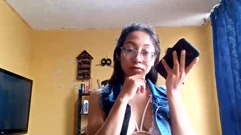 Snapshot of violetsexhot999 chatting on 25, 10, 2025 Violet777 online show from 25, 10, 2025