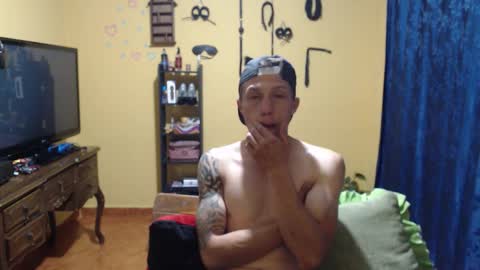 Snapshot of violetsexhot999 chatting on 6, 11, 2025 Violet777 online show from 6, 11, 2025