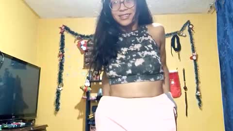 Snapshot of violetsexhot999 chatting on 14, 11, 2025 Violet777 online show from 14, 11, 2025