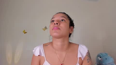 violett_24_ online show from 12, 11, 2025