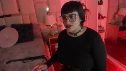 Violett  online show from 2, 2, 2026