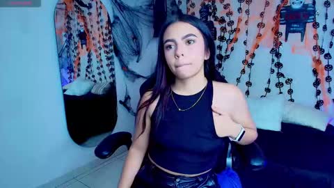 VIOLETTE online show from 1, 11, 2025