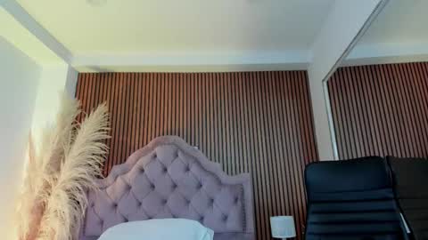 violett_hott_ online show from 23, 3, 2026