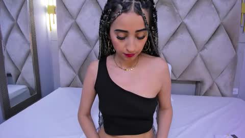 Violett  online show from 8, 1, 2026