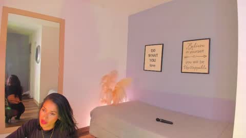 Snapshot of violetta_bold chatting on 27, 2, 2025 violetta_bold online show from 27, 2, 2025
