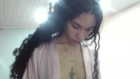 violetta_dreams online show from 18, 10, 2025