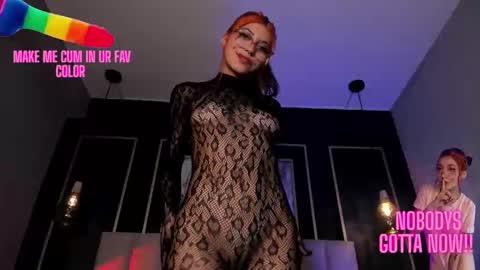 Snapshot of violetta_nur chatting on 13, 9, 2025 Violetta nur online show from 13, 9, 2025