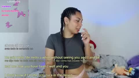 Snapshot of violettamillerr_ chatting on 17, 12, 2025 VIOLETTA online show from 17, 12, 2025