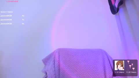 Snapshot of violettbones chatting on 23, 12, 2024 Violett online show from 23, 12, 2024