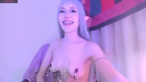 Snapshot of violettbones chatting on 15, 2, 2025 Violett online show from 15, 2, 2025