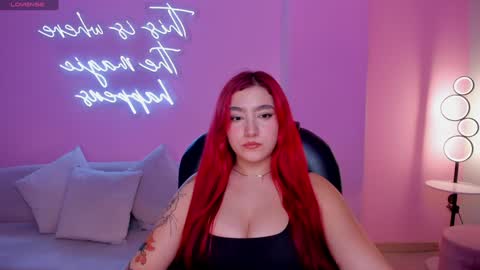 Violett Castel online show from 18, 1, 2025