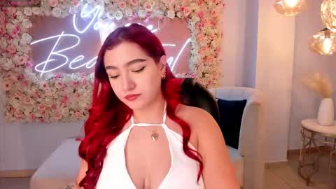 Violett Castel online show from 21, 9, 2025