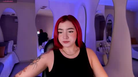 Violett Castel online show from 30, 9, 2025