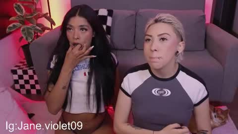 Violet online show from 21, 10, 2025