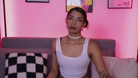 Violet online show from 10, 11, 2025