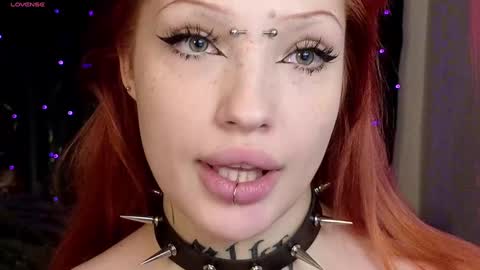 Dommy mommy online show from 3, 2, 2025