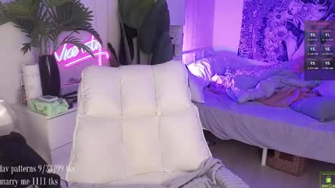 Dommy mommy online show from 22, 9, 2025