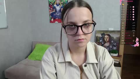 Snapshot of violetwin chatting on 27, 9, 2025 Violet online show from 27, 9, 2025