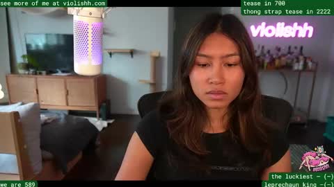 follow me on twitter violishh and ig violishh  online show from 18, 3, 2026