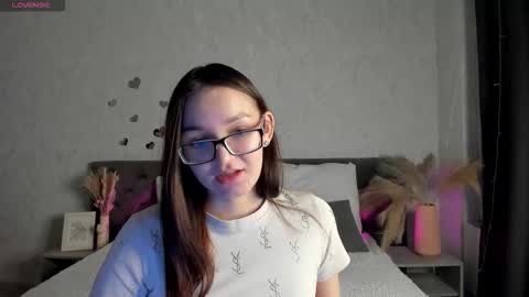 Snapshot of violla_shake chatting on 17, 10, 2025 Violla online show from 17, 10, 2025