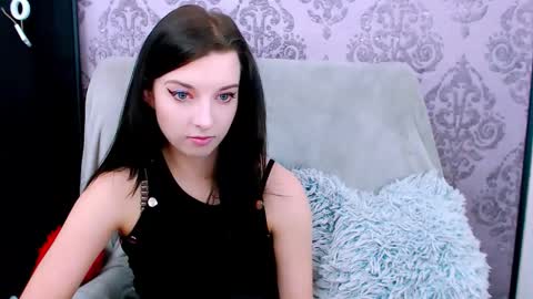 Snapshot of virgiluna chatting on 23, 2, 2026 VirginLuna online show from 23, 2, 2026