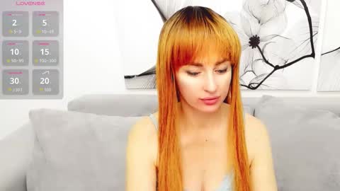 Snapshot of vita_flowen chatting on 4, 11, 2025 Vita online show from 4, 11, 2025