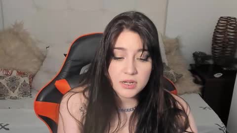 Snapshot of vitaxviper chatting on 14, 11, 2025 Vit a Viper online show from 14, 11, 2025