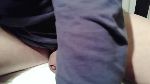 Snapshot of vitel2000 chatting on 12, 11, 2025 Marie online show from 12, 11, 2025