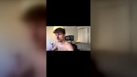 Snapshot of vitoraugustoxxx chatting on 28, 11, 2025 vitoraugustoxxx online show from 28, 11, 2025