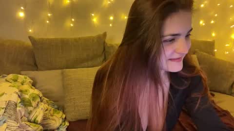 vivalenti_kiss online show from 21, 12, 2025